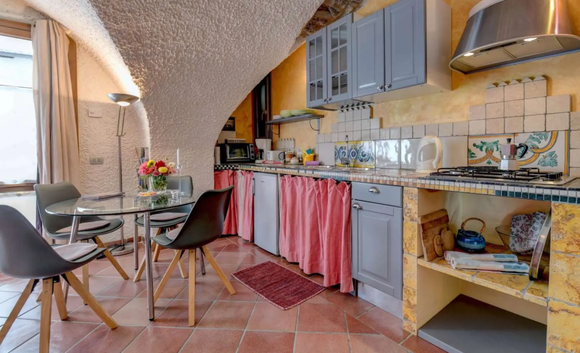 A Hearth in Sermerio — Lake Garda, Italy — photo 12