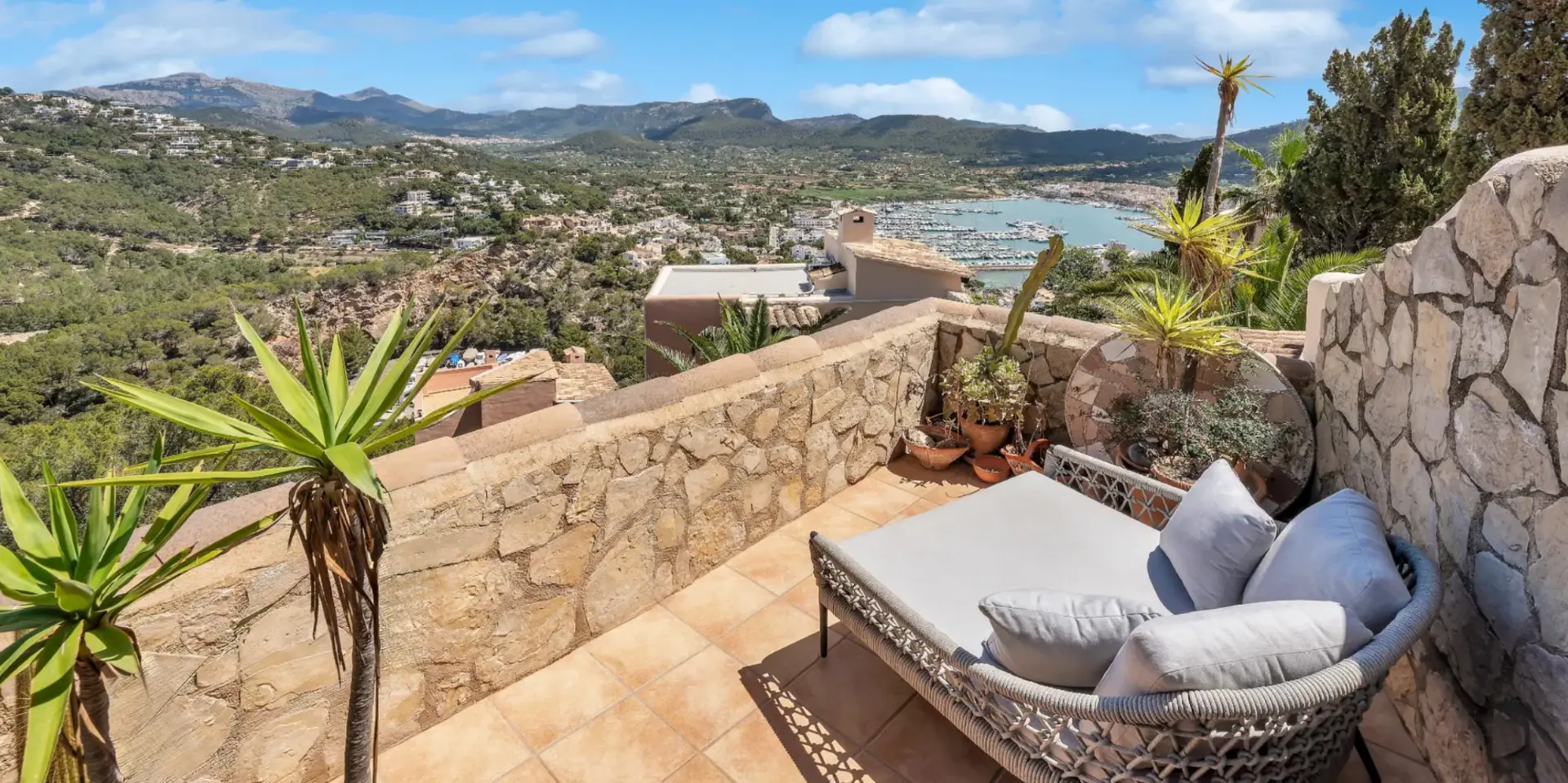 Penthouse over Port Andratx — Mallorca, Spain — photo 17
