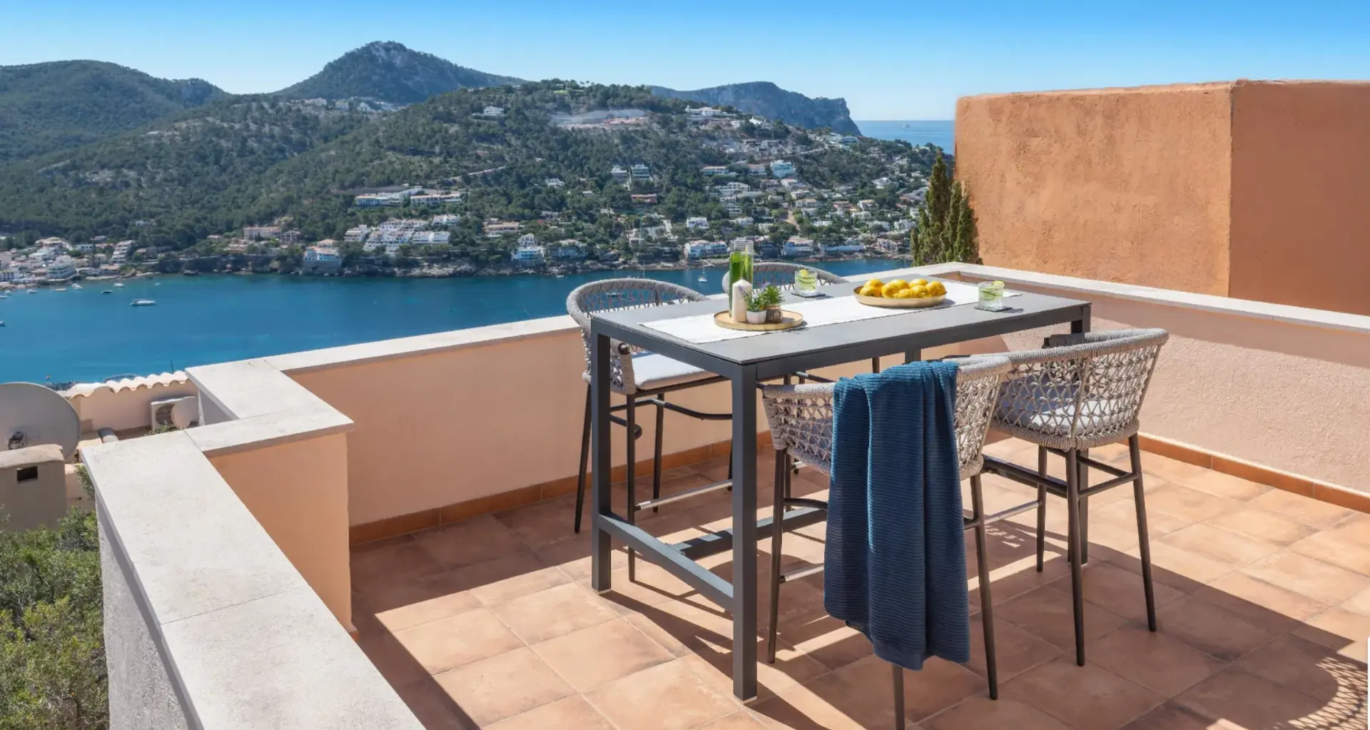 Penthouse over Port Andratx — Mallorca, Spain — photo 12