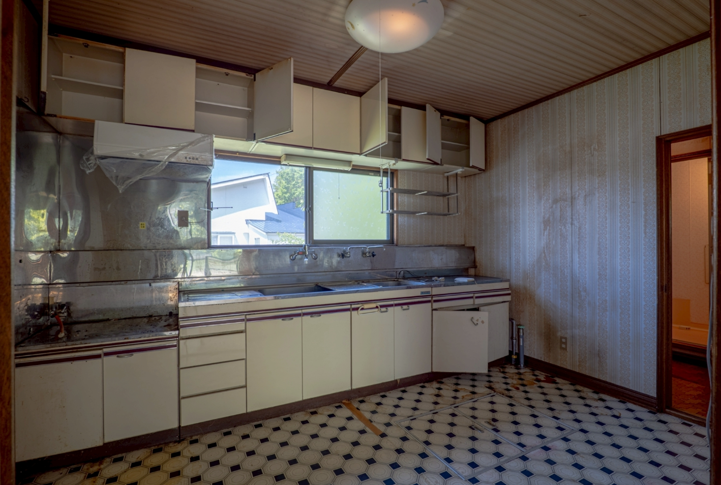 Hilltop House, Otaru — photo 11