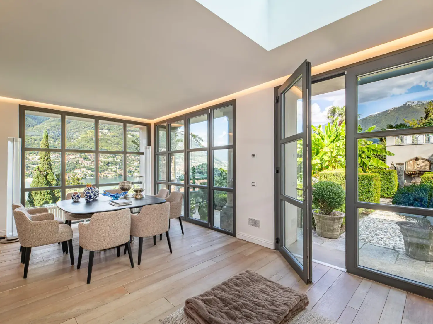 Lake Riviera Villa, Torno — photo 6