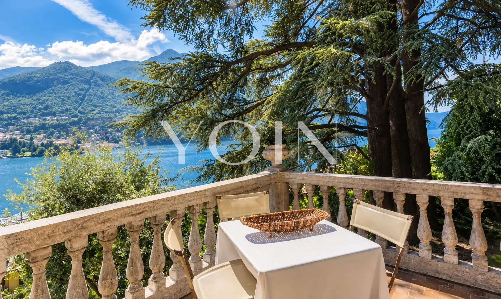 A Villa Above Moltrasio, Lake Como — Lake Como, Italy — photo 11
