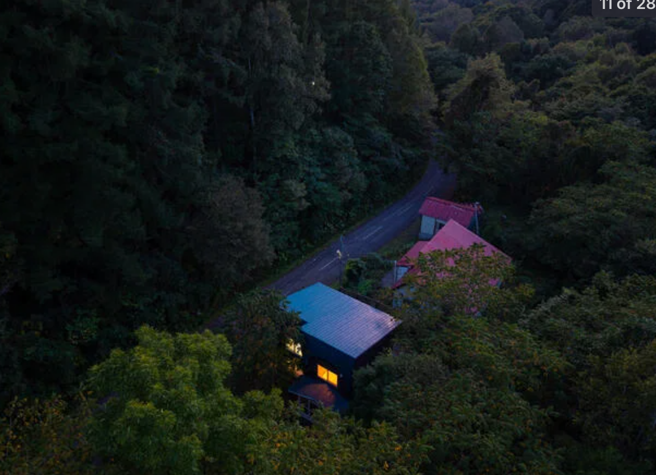 Forest Retreat House, Niseko — photo 10