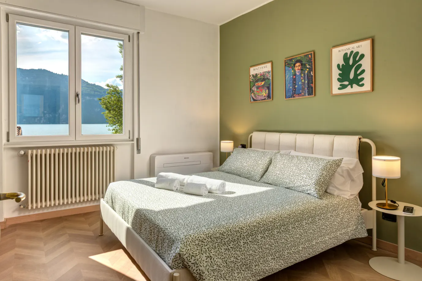 Sage Green Lake Apartment, Lake Como — photo 9