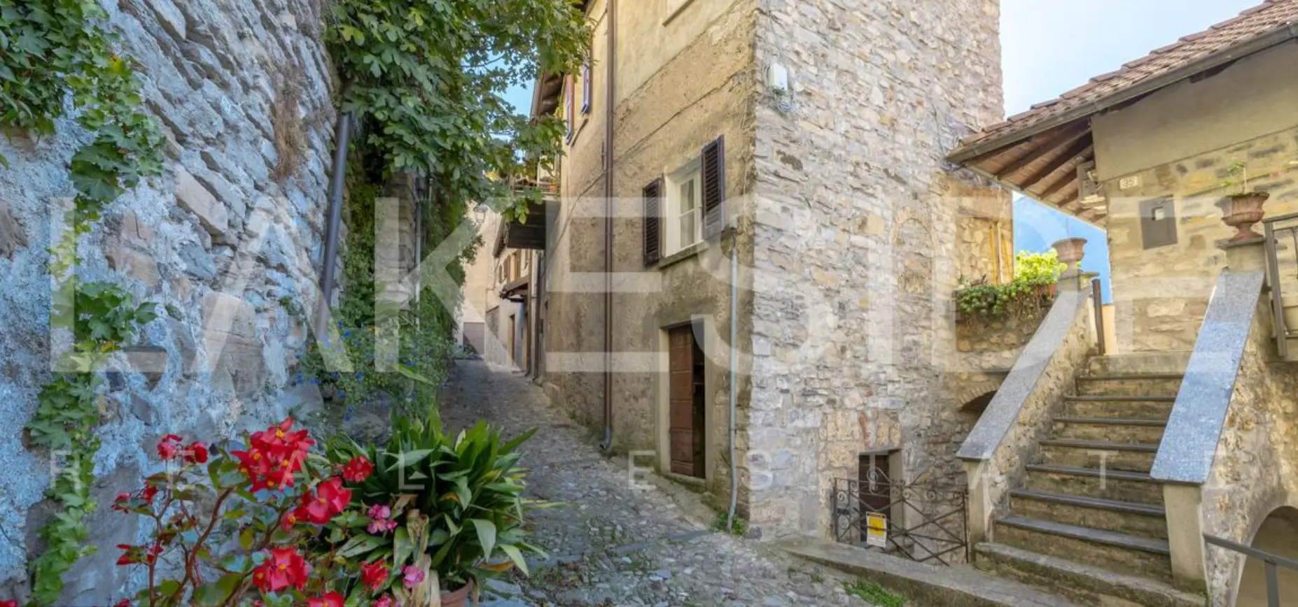 Lakefront House, Nesso — photo 12