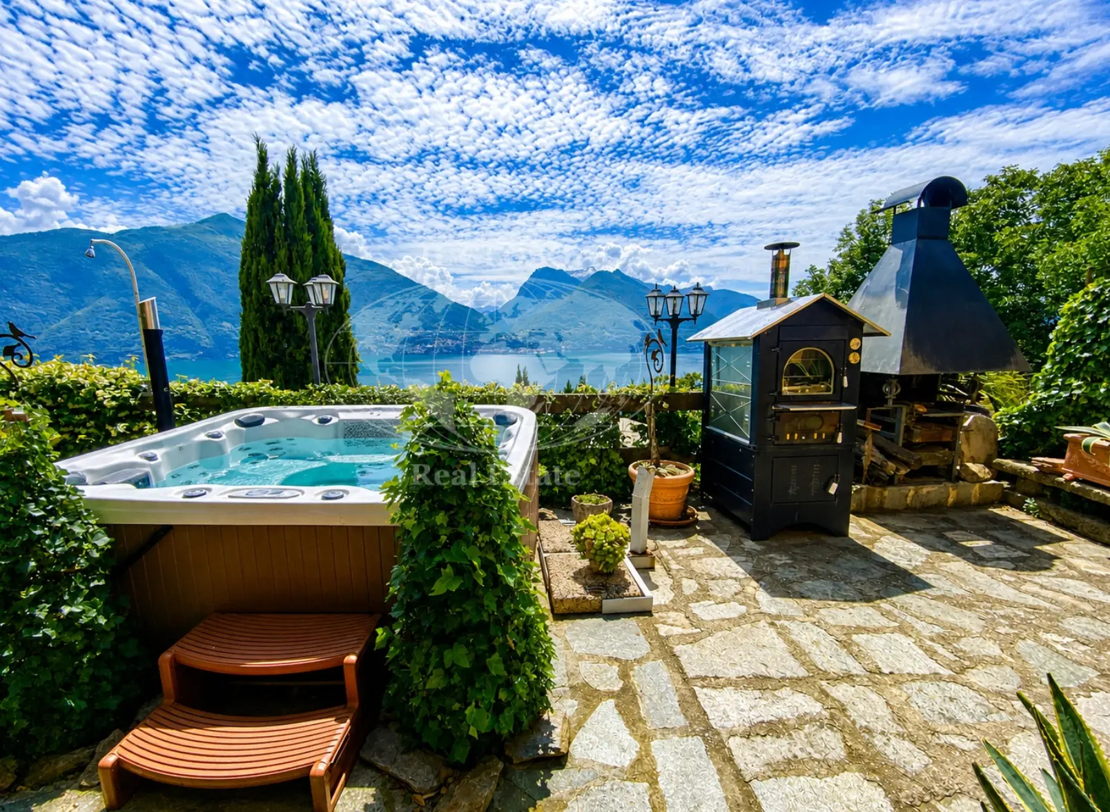 Two Houses Above the Lake, San Siro — Lake Como, Italy — photo 3