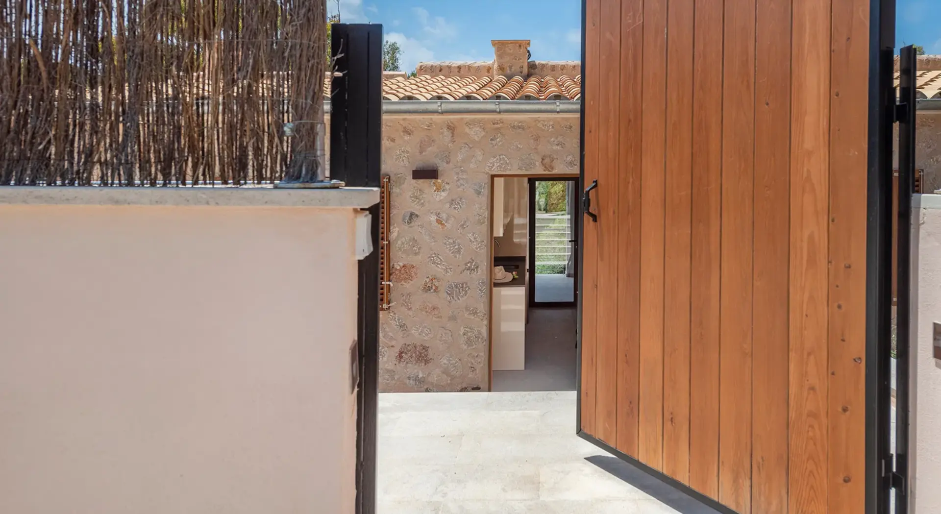 Stone and Forest, Bonaire — Mallorca, Spain — photo 2