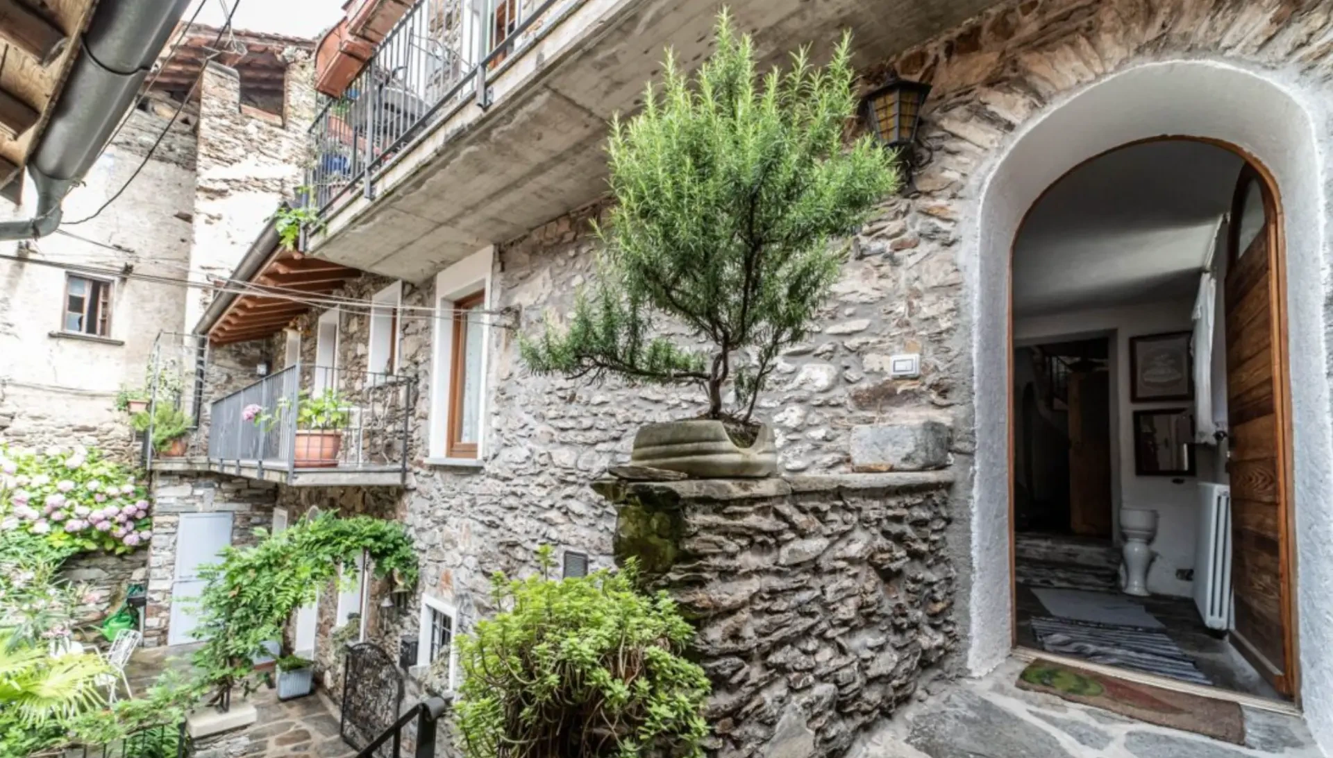 Stone, Light and the Lake — Lake Como, Italy — photo 5