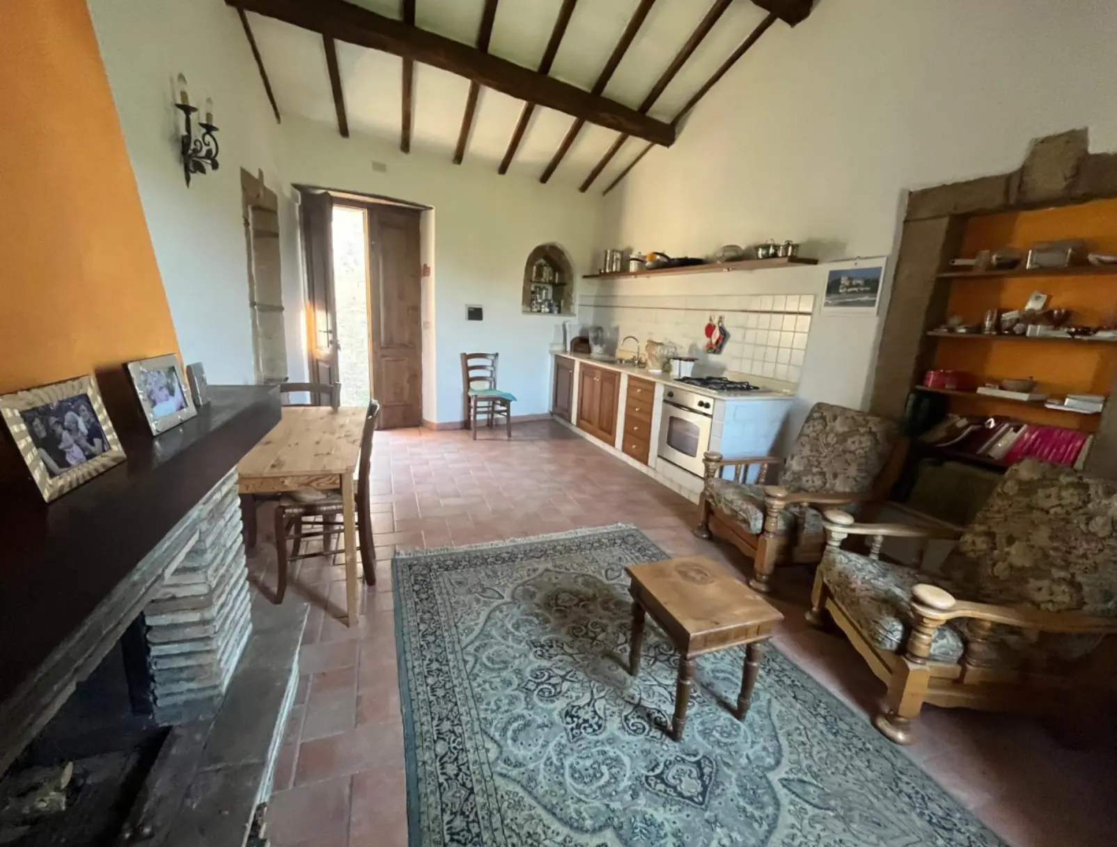 Tufa Cellar Apartment, Sorano — photo 7