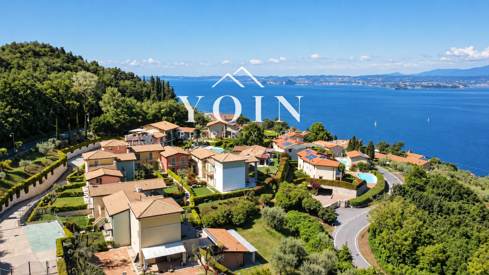 A Balcony over Garda — Lake Garda, Italy — photo 4